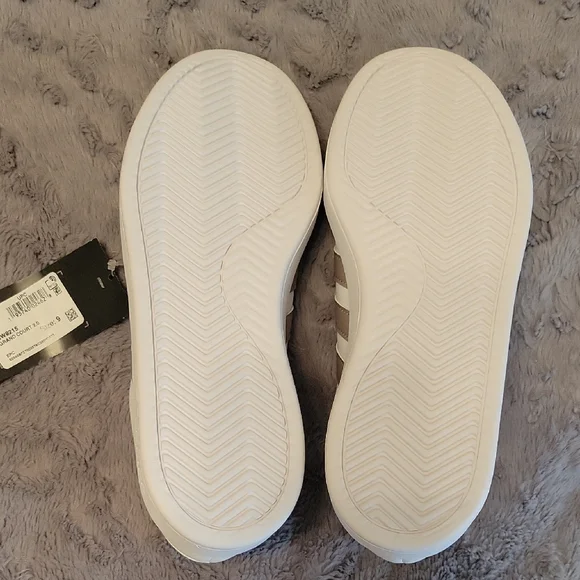 adidas White and Gray Women's Sneakers - Picture 8 of 8